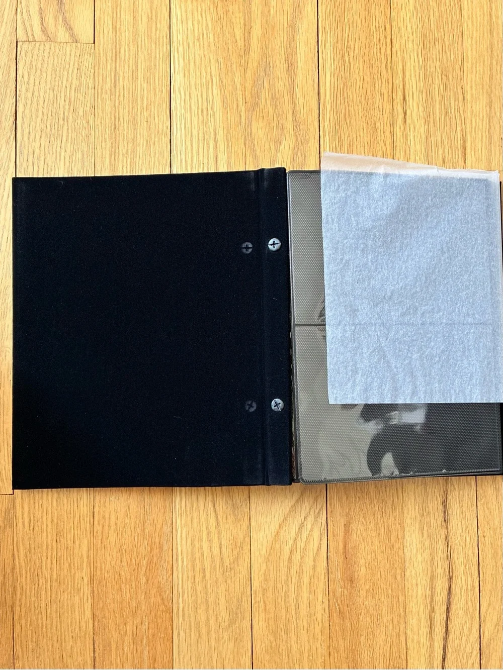 NWT Burnes®️ Photo Album Boxed, # A84564 ‘DESTINATION’ ©️1998, For 80 4x6 Photos